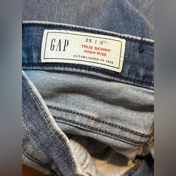 GAP Blue Skinny Jeans High Rise; 0/25 - Picture 2 of 6
